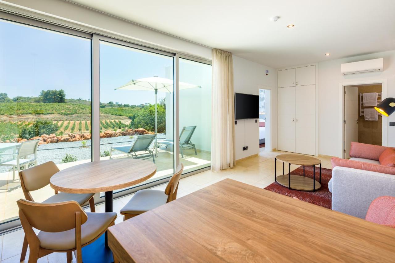 Quinta Dos Vales Wine Estate Pensionat Estômbar Exteriör bild